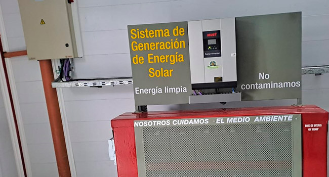 Equipamiento Solar Inverter Bancos de Baterias